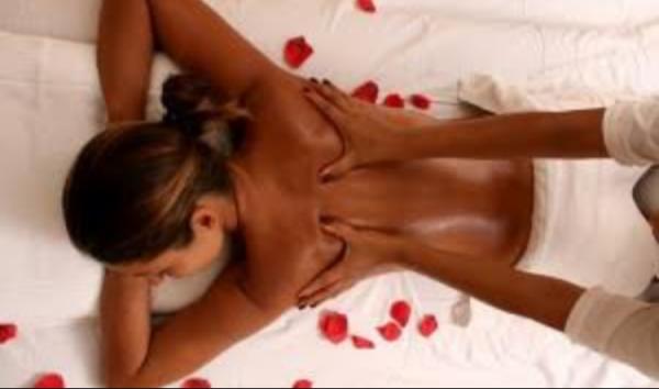 Massaggi 452159a.jpg Massaggi 452159a.jpg