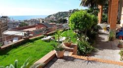 Arenzano , casa centralissima, ampia, vista mare, giardino, due box Arenzanocasacentralissimaampiavistamaregiardinoduebox1234.jpg Arenzano , casa centralissima, ampia, vista mare, giardino, due box Arenzanocasacentralissimaampiavistamaregiardinoduebox1234.jpg