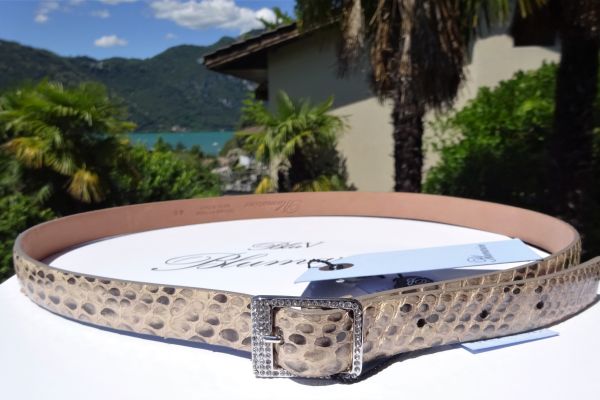 BLUMARINE python leather belt size 40 (46 IT) ORIGINAL AND NEW! blumarinepythonleatherbeltsize-66fe89779728a.jpg